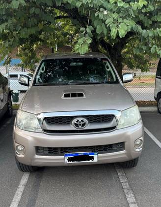 TOYOTA HILUX 3.0 SRV 4X4 CD 16V TURBO INTERCOOLER DIESEL 4P AUTOMÁTICO TOYOTA HILUX 3.0 SRV 4X4 CD 16V TURBO INTERCOOLER DIESEL 4P AUTOMÁTICO